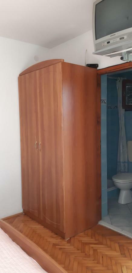 Apartman Lorena สตารีกราด ภายนอก รูปภาพ
